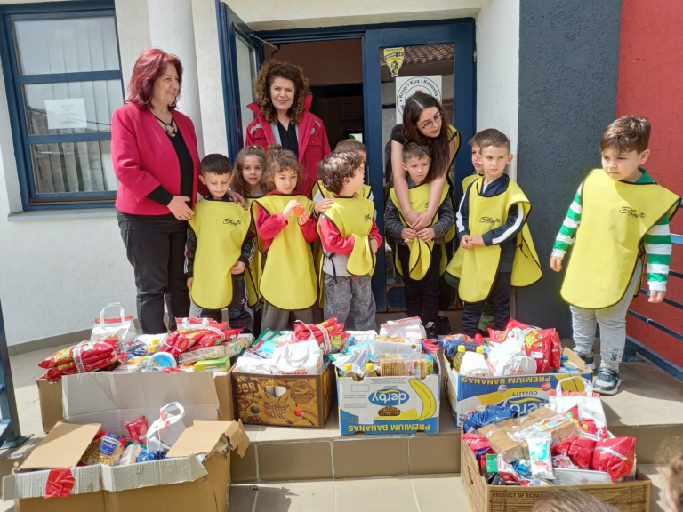 Kryqi i Kuq i Kosovës ndihmon 9 familje nevojtare nga “Panairi i Bamirësisë” i organizuar nga fëmijët