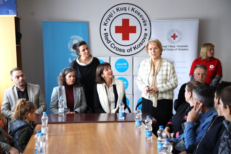 Vizitë nga UNICEF në Kryqin e Kuq të Kosovës – Dega në Skenderaj